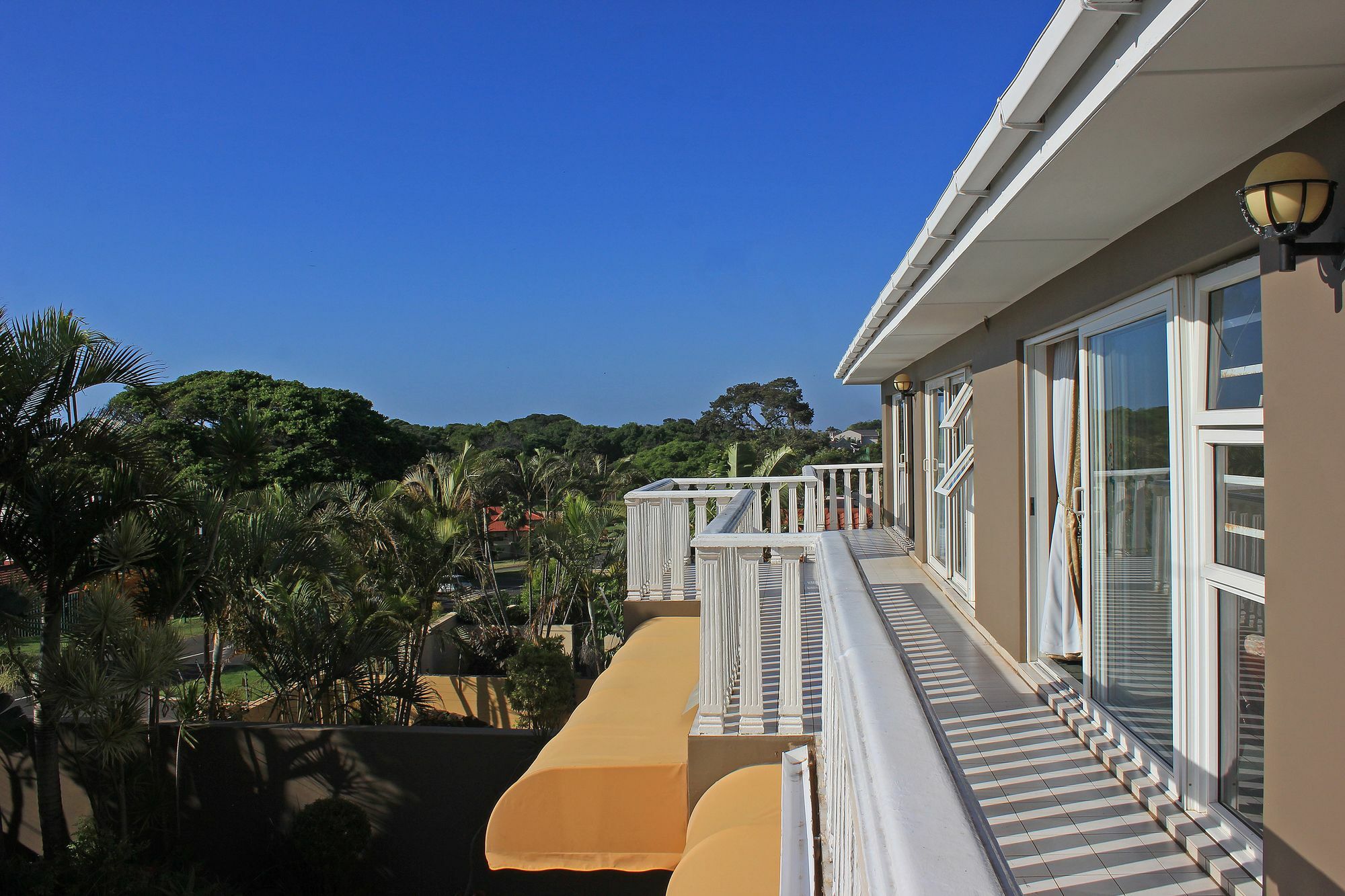 Manor 3*